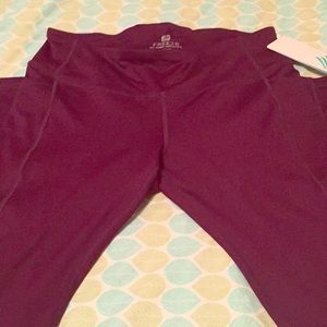 Free2B Plum Active Wear